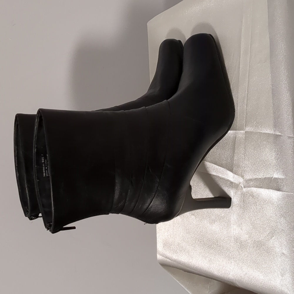 Zeria Heeled Boots